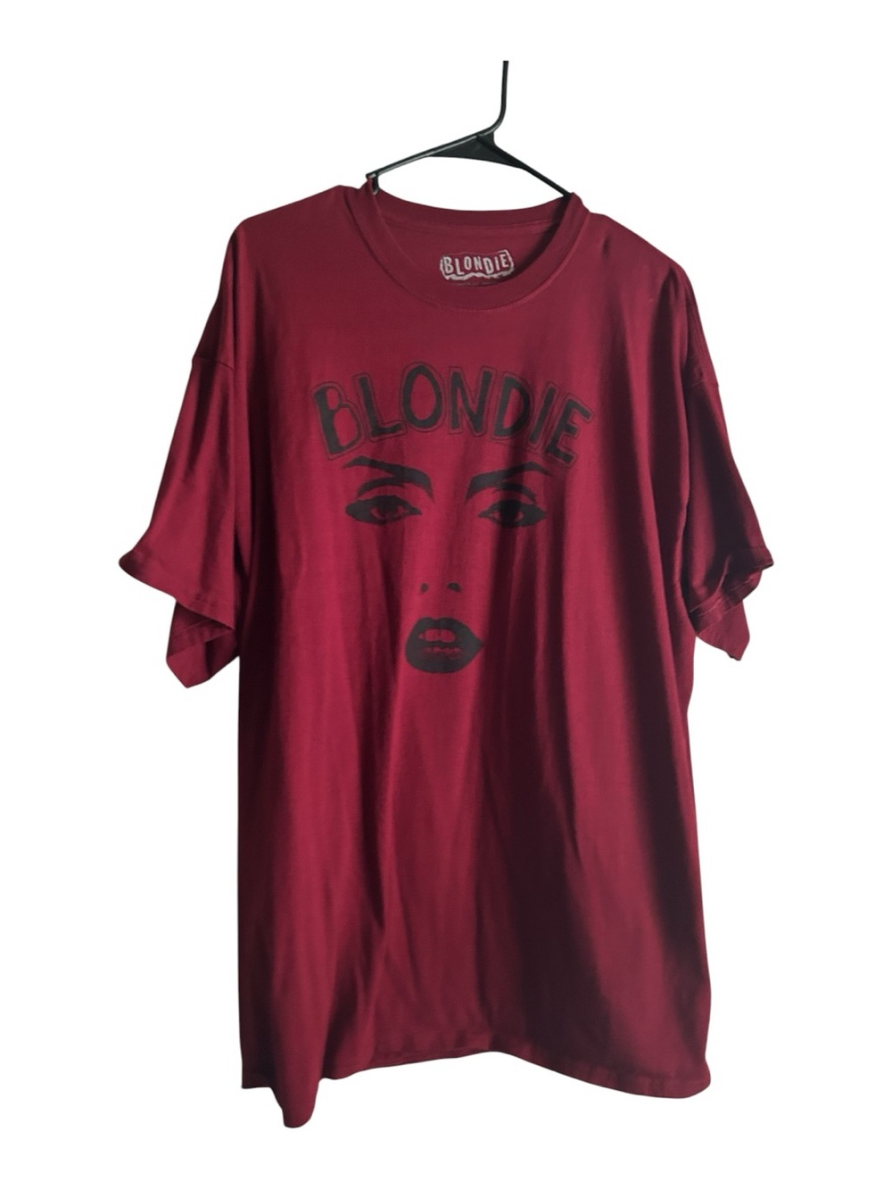 Blondie Women's Size 2X Burgundy Graphic Tee
